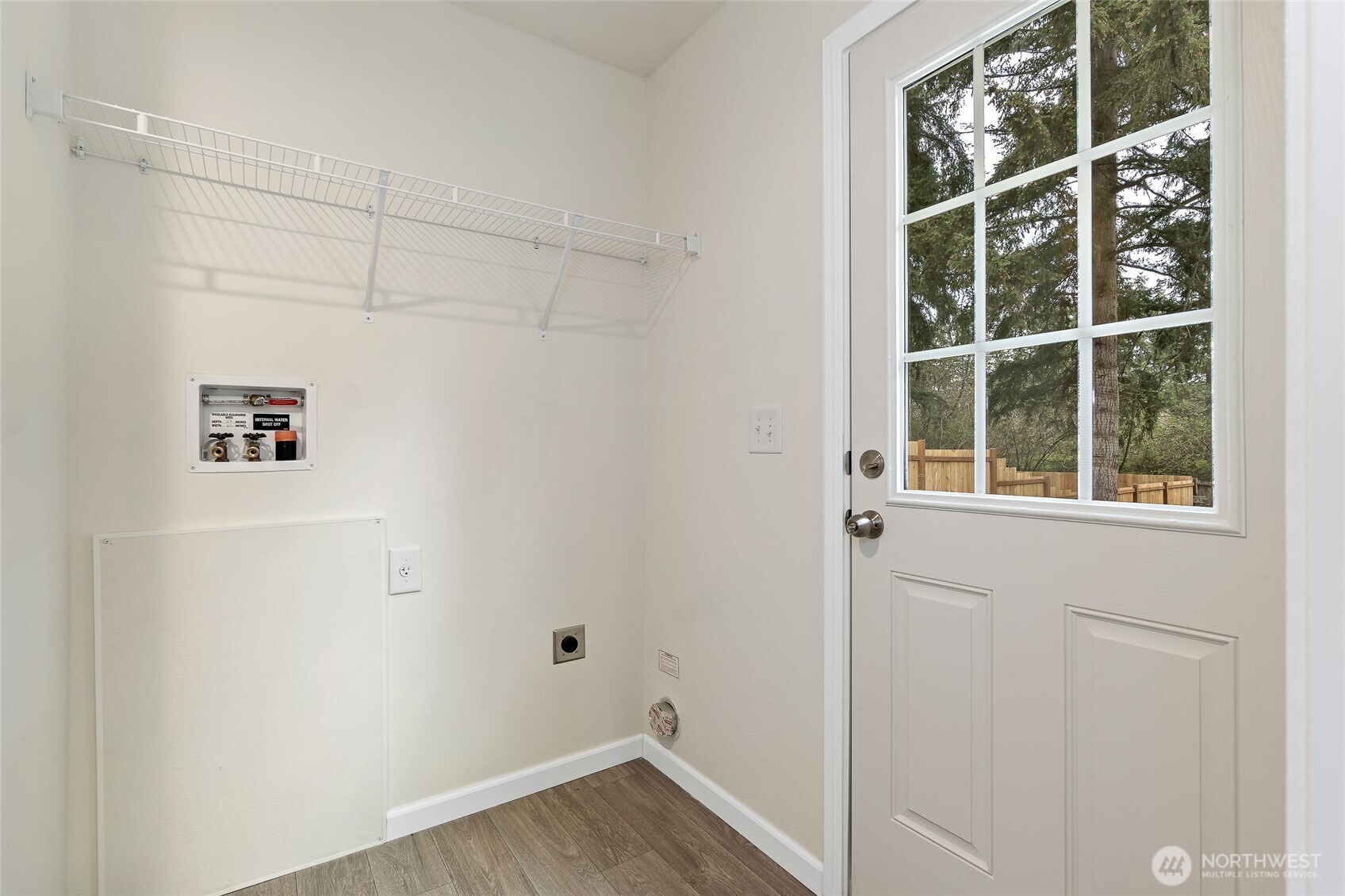 17005 Linden Court Property Photo 30