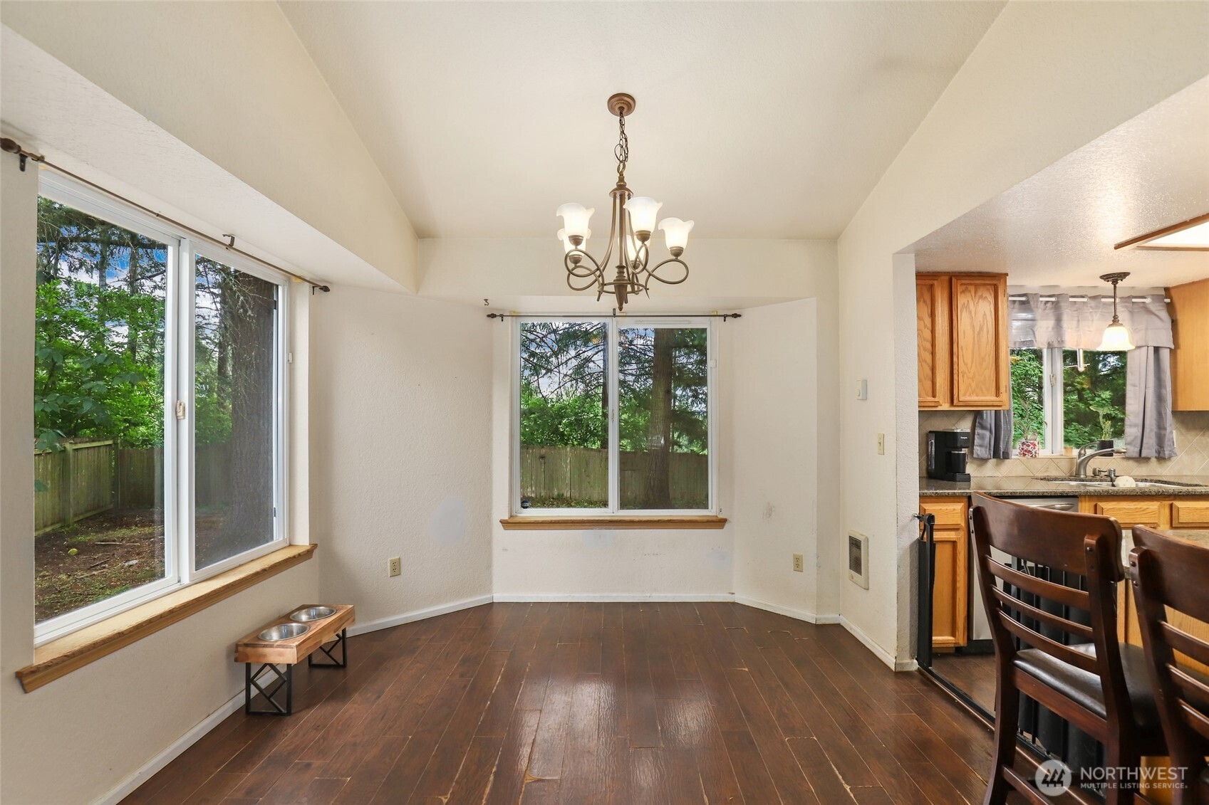 9711 Vantage Terrace Court Property Photo 7