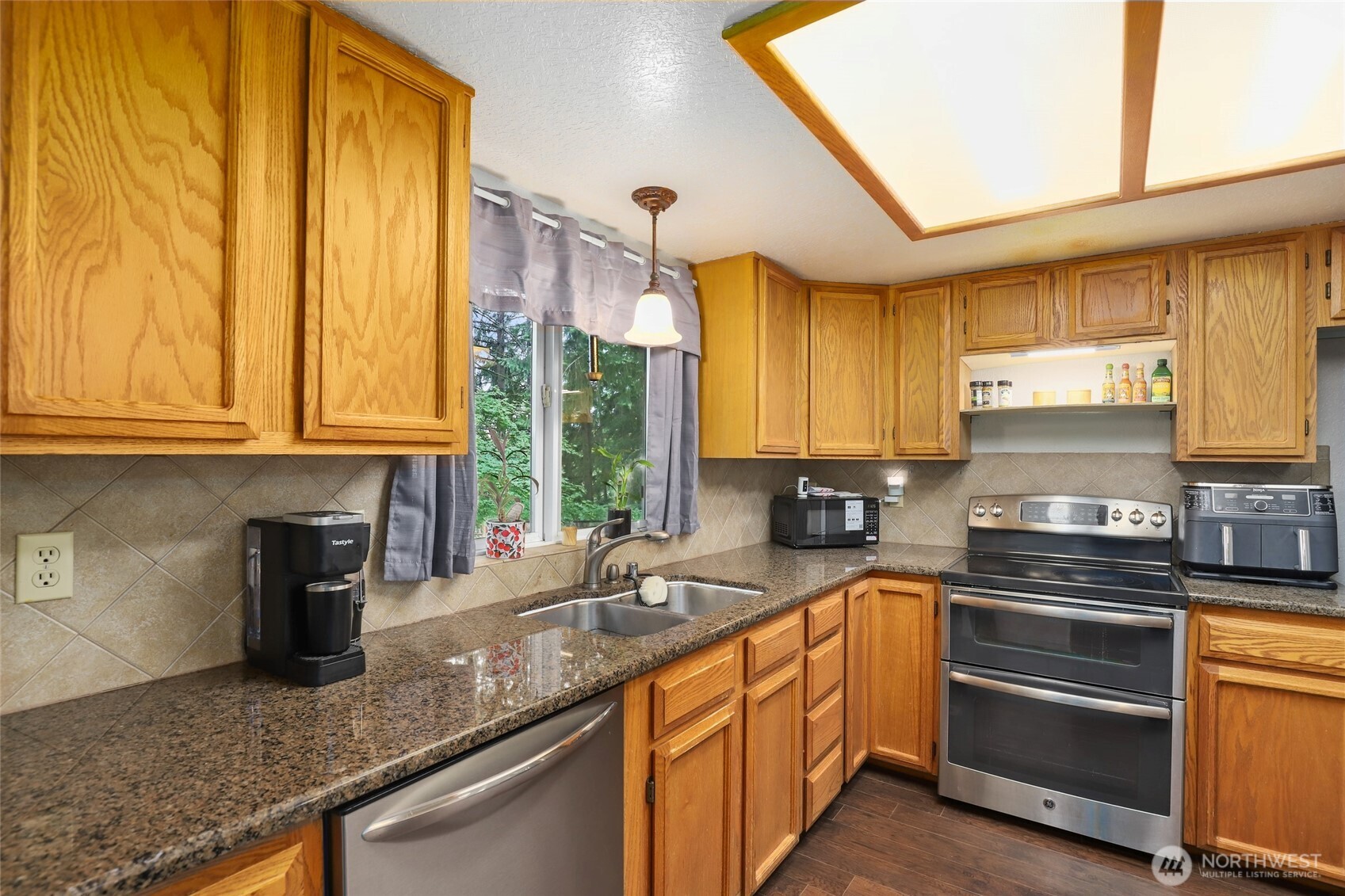9711 Vantage Terrace Court Property Photo 11