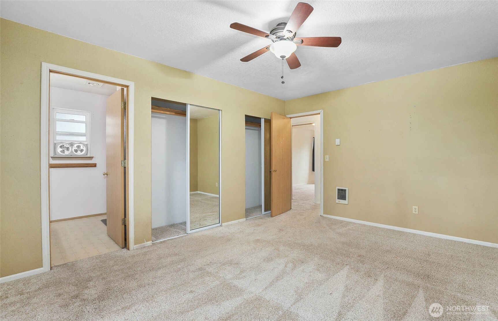 9711 Vantage Terrace Court Property Photo 15