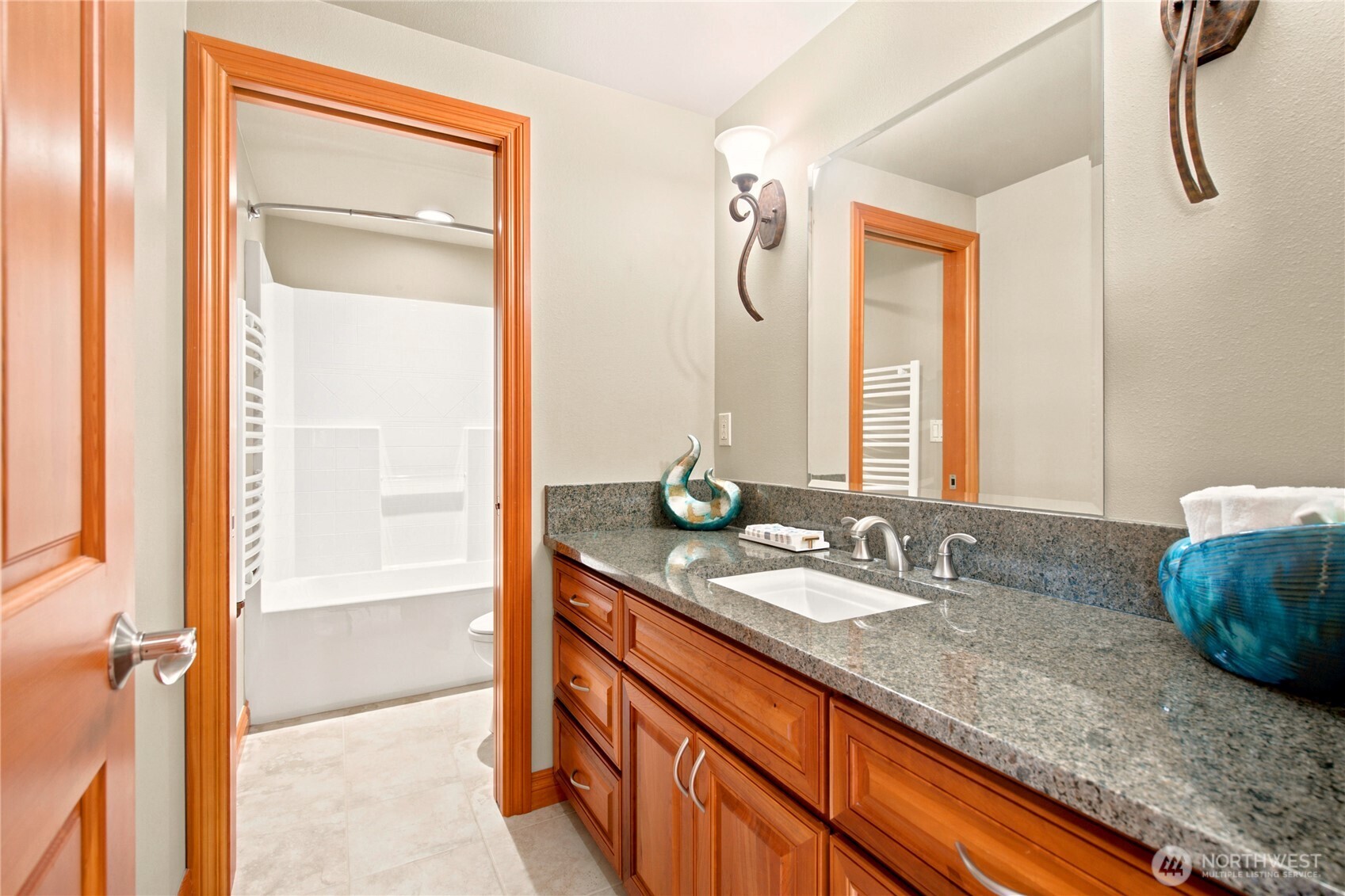 3640 S Shorewood Avenue Property Photo 31