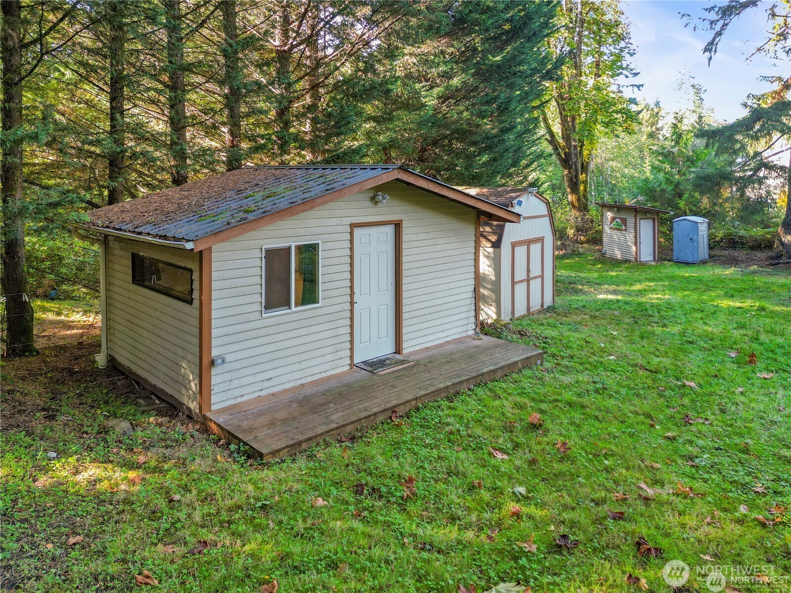 14310 200th Avenue Property Photo 7