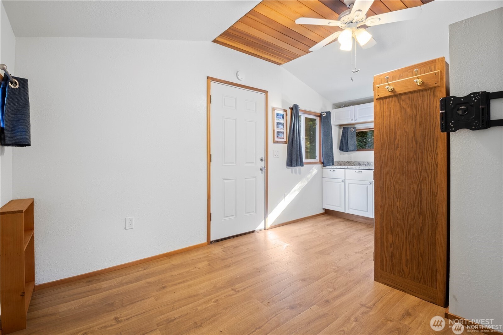 14310 200th Avenue Property Photo 16