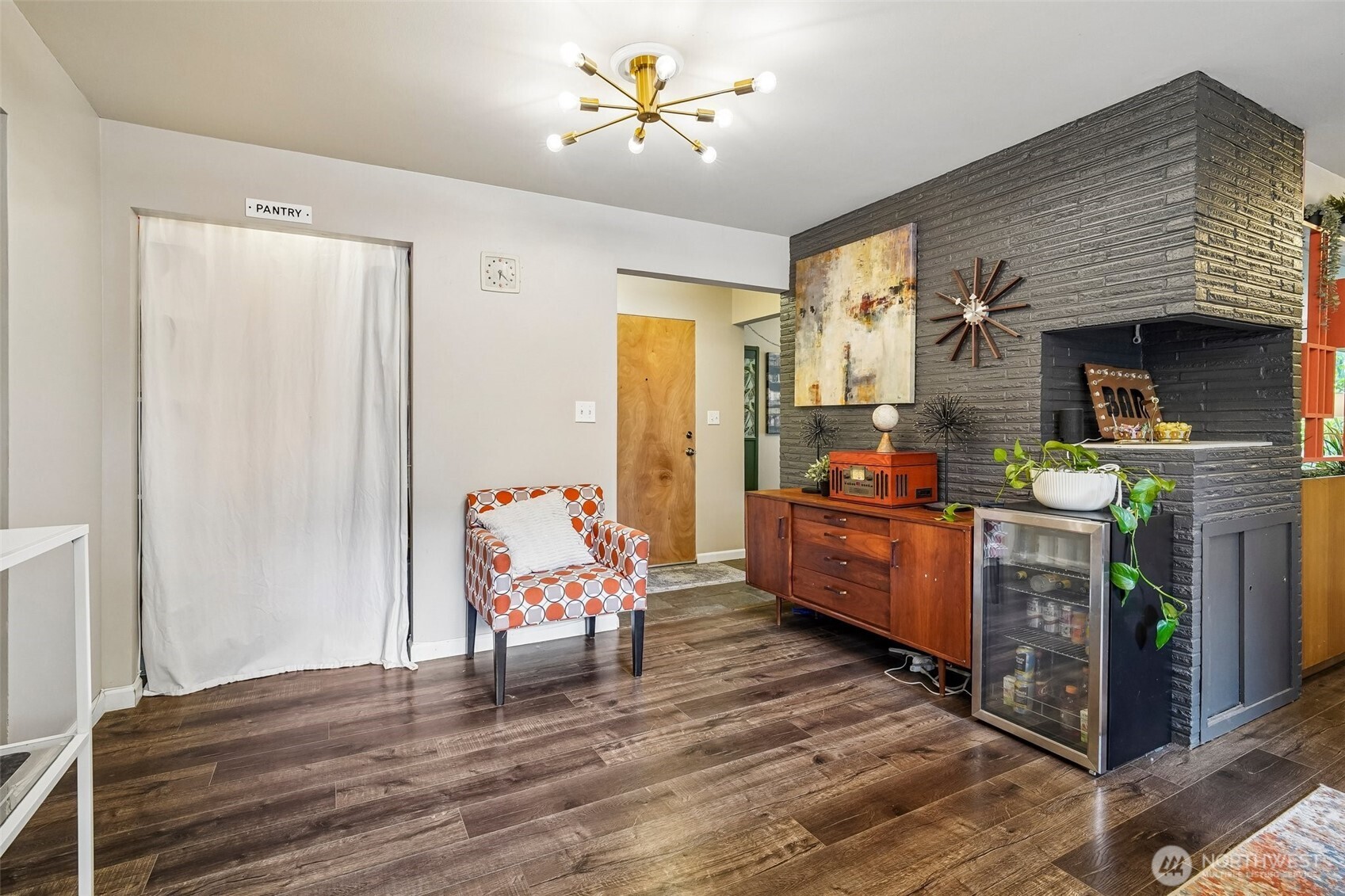 19604 10th Avenue Property Photo 11