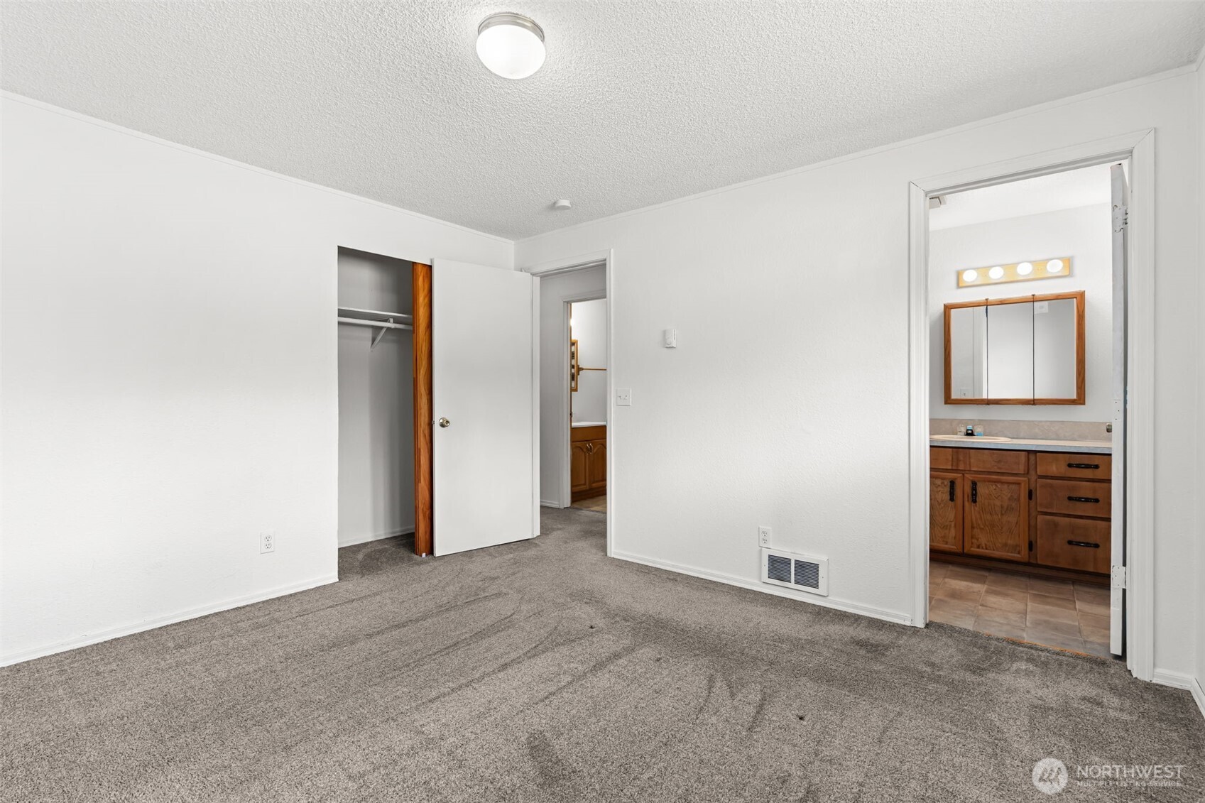 30517 -19 Webster Road Property Photo 26
