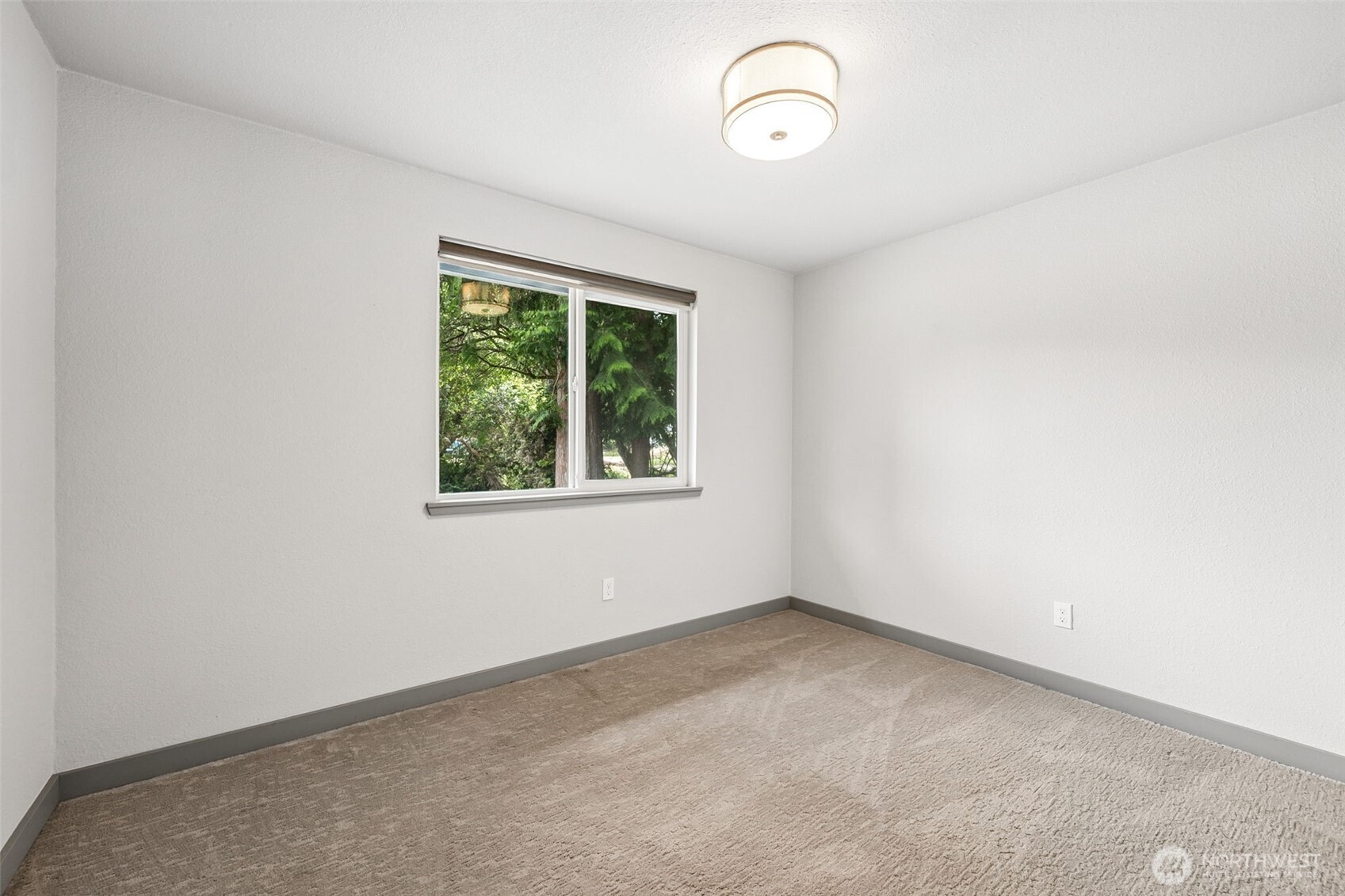 245 Dolphin Avenue Property Photo 17