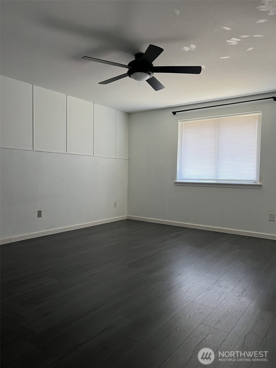 1124 Pinedrop Loop Property Photo 7