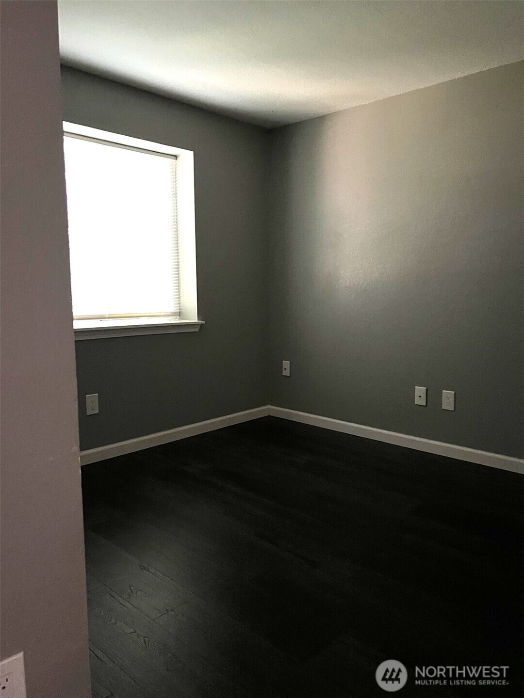1124 Pinedrop Loop Property Photo 16