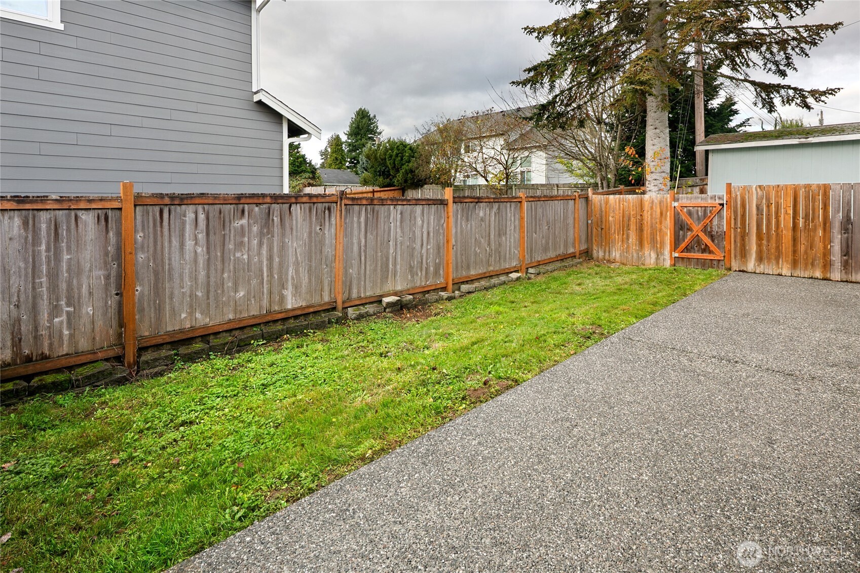 5506 64th Street Property Photo 22