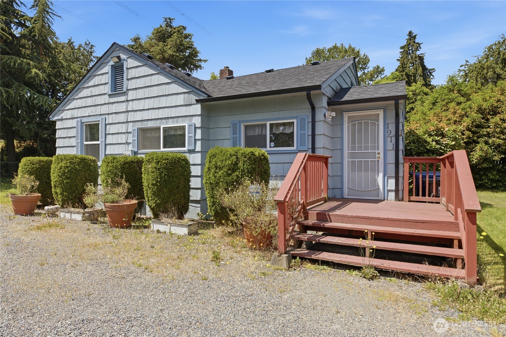 1911 E 72nd Street Property Photo 31