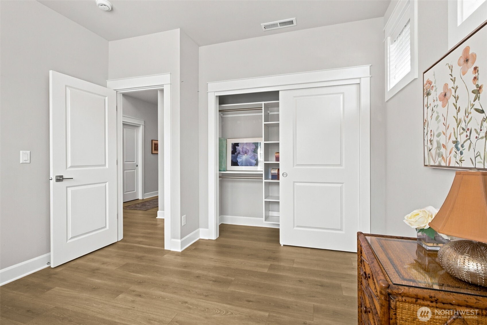 2835 Arrowroot Loop Property Photo 13