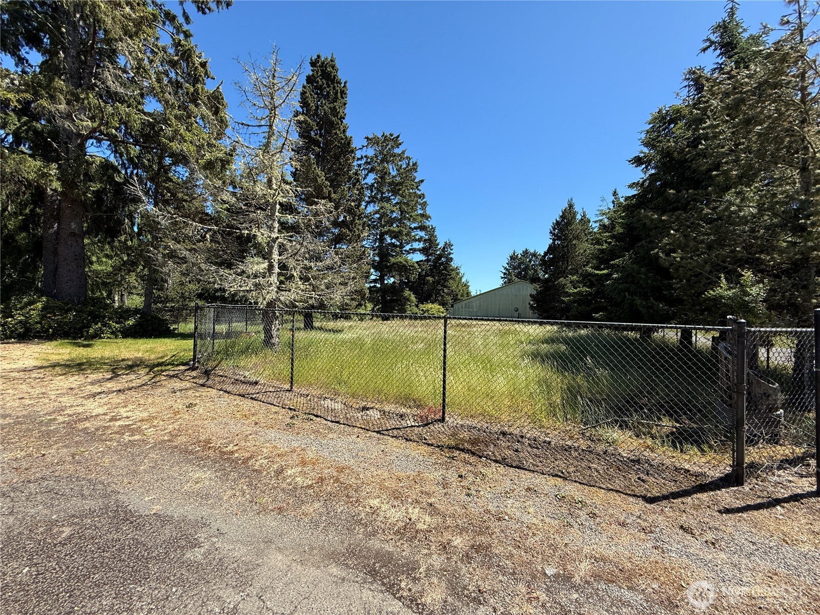 21850 V Lane Property Photo 13