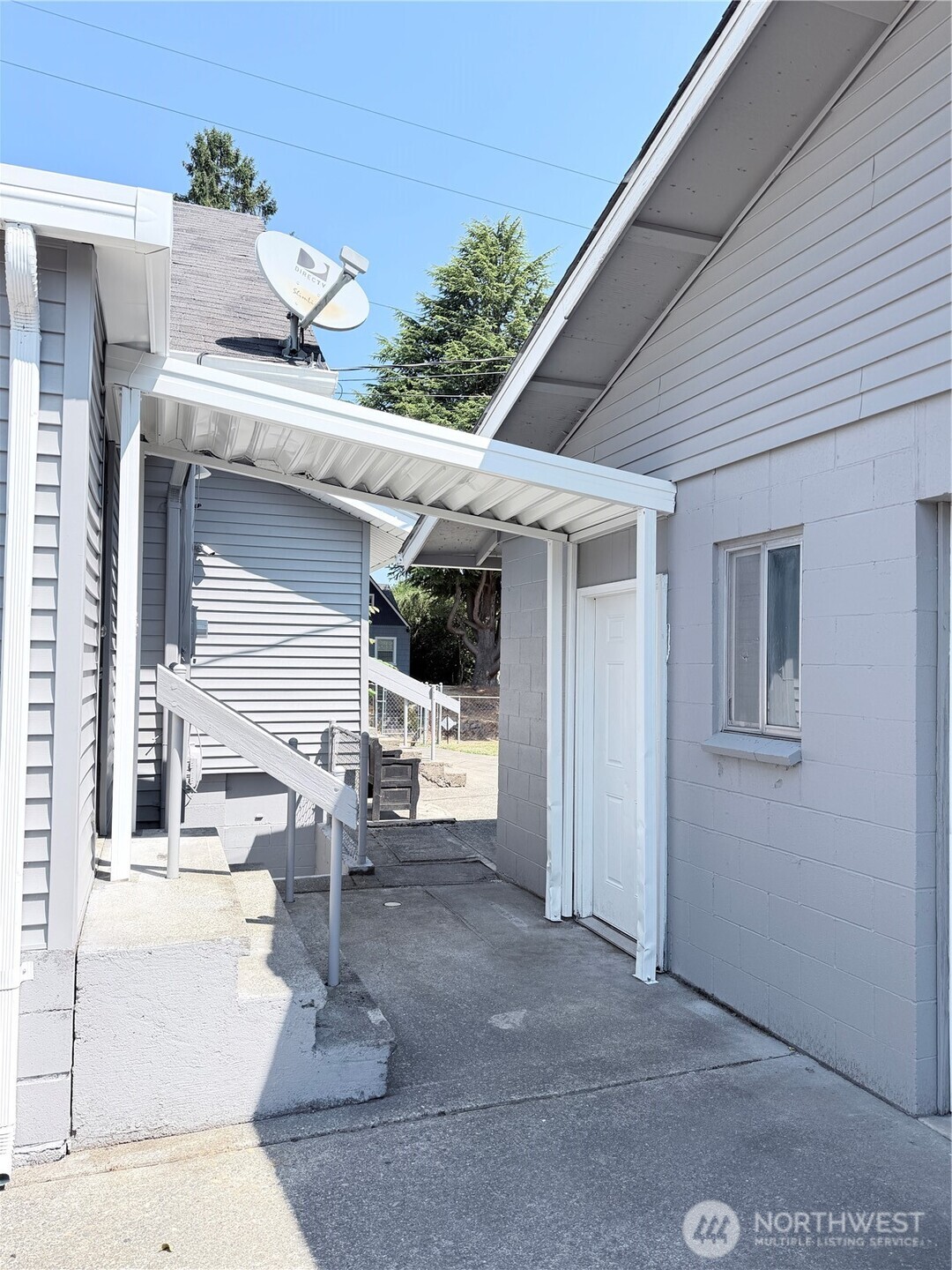 6101 Tacoma Avenue Property Photo 4