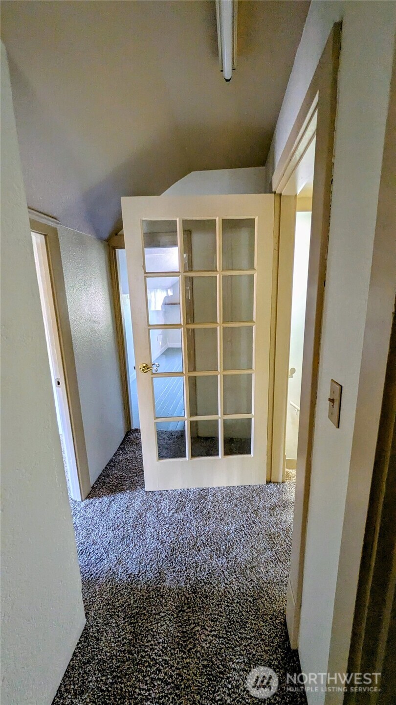 6101 Tacoma Avenue Property Photo 23