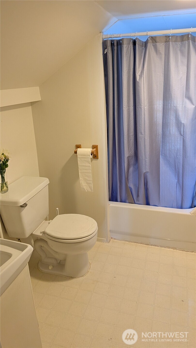 6101 Tacoma Avenue Property Photo 24