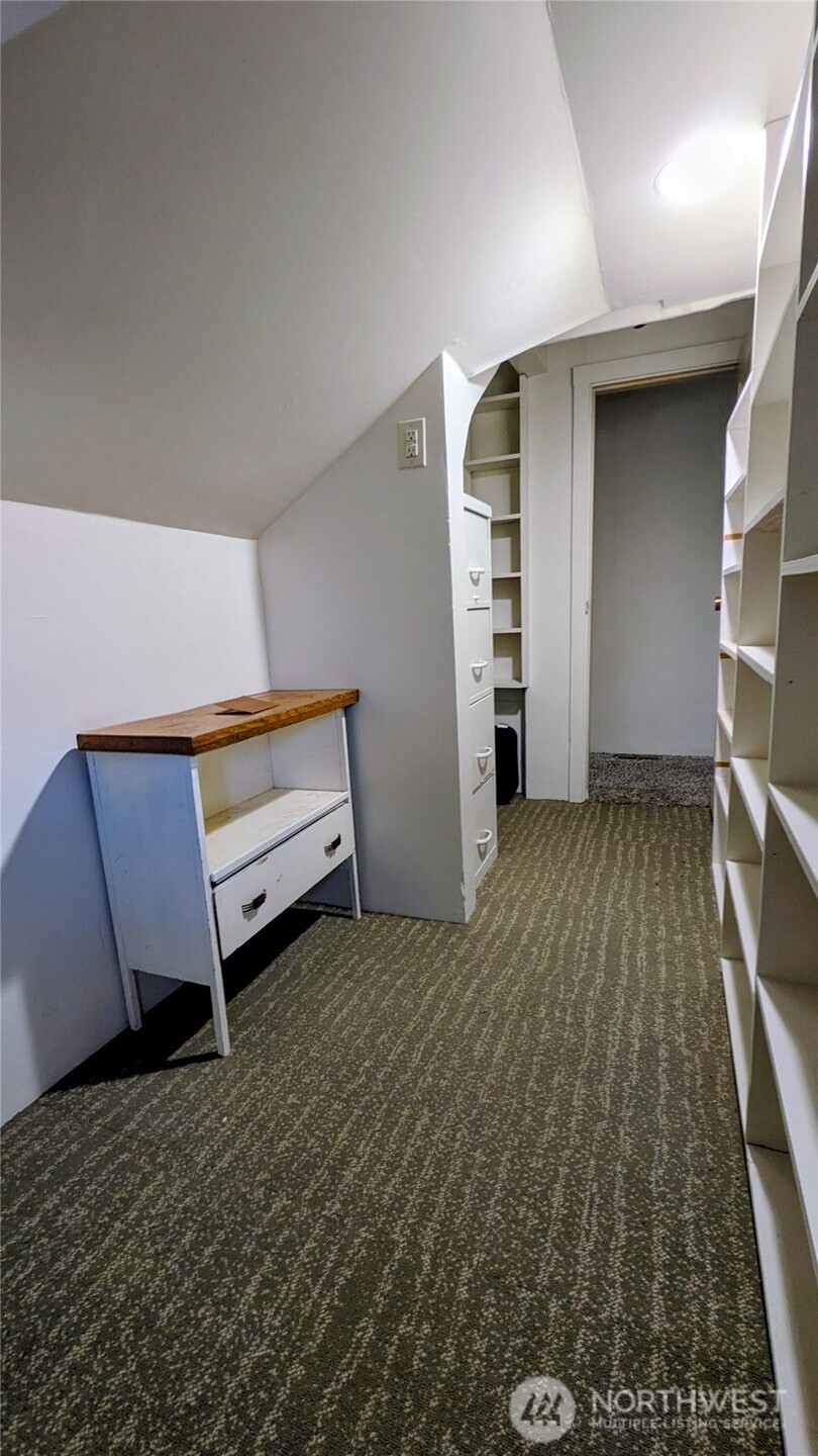 6101 Tacoma Avenue Property Photo 26
