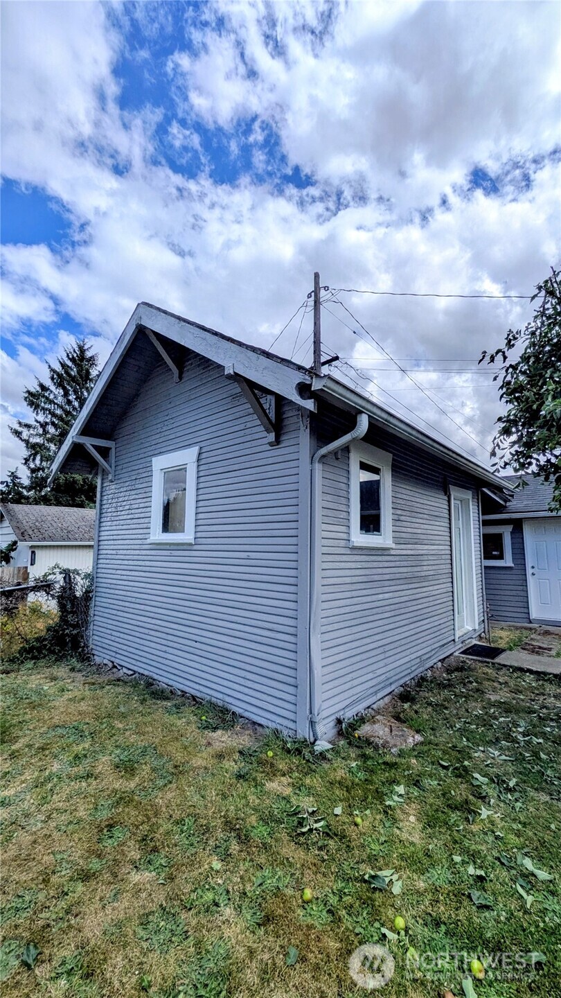 6101 Tacoma Avenue Property Photo 36