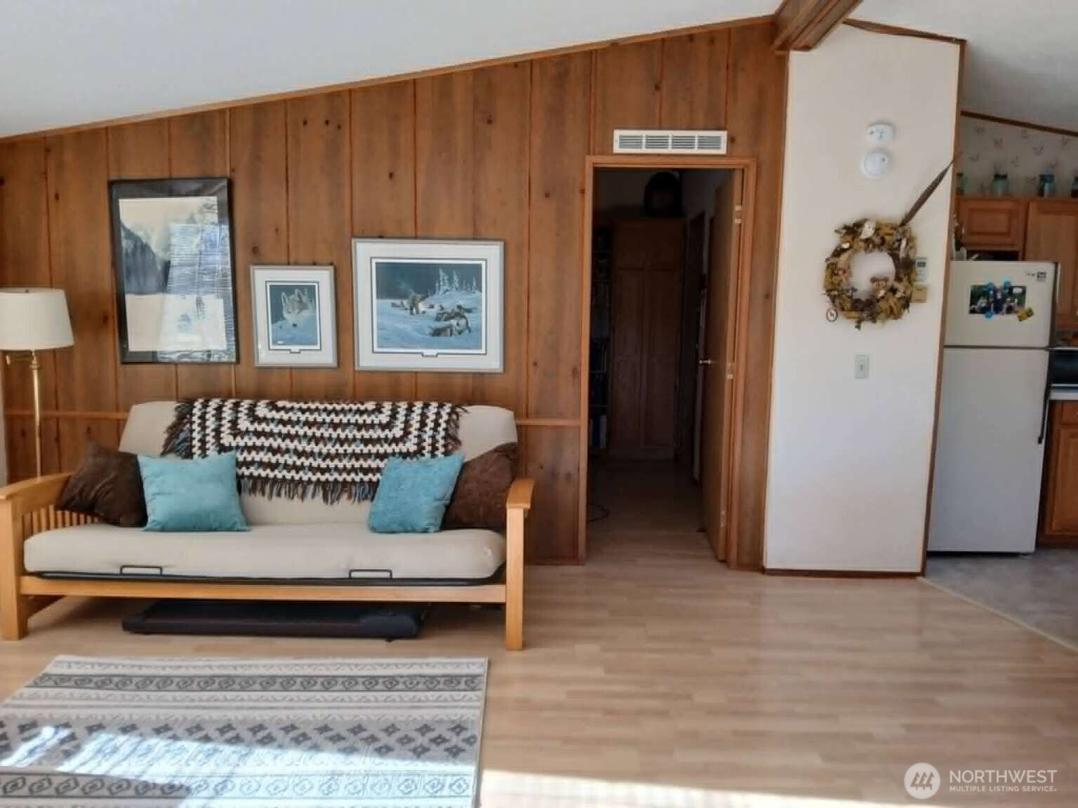 18555 Hazel Lane Property Photo 6