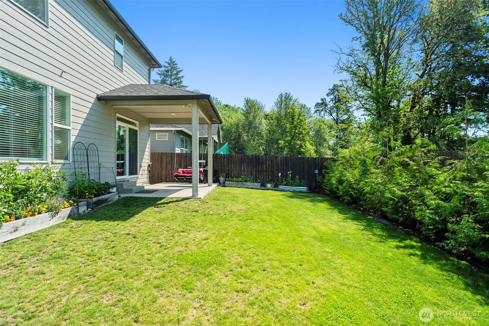 923 Nw 26th Way Property Photo 36