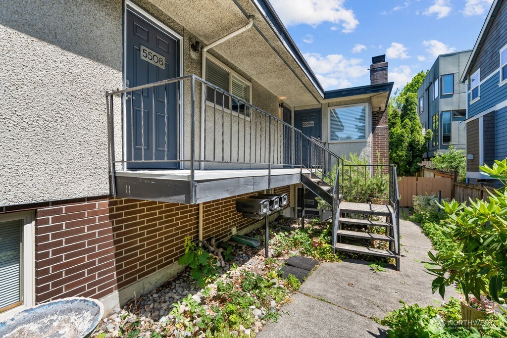 5506 7th Avenue Property Photo 4