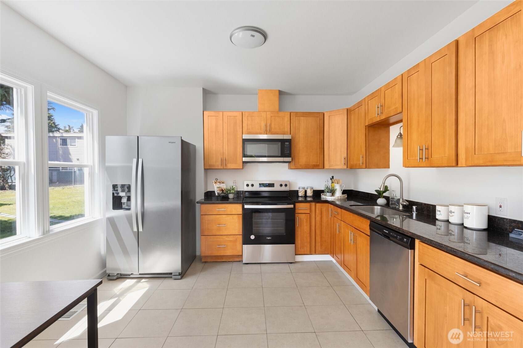 950 I Street Property Photo 8