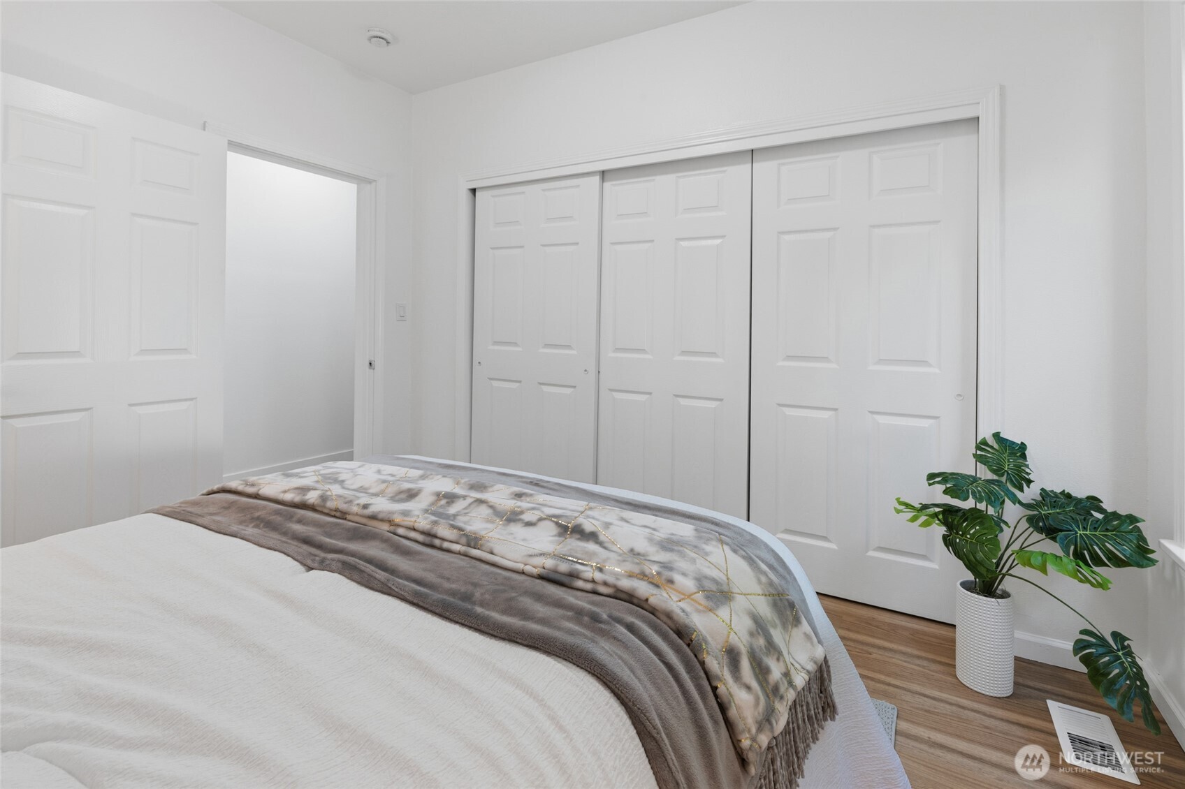 950 I Street Property Photo 10