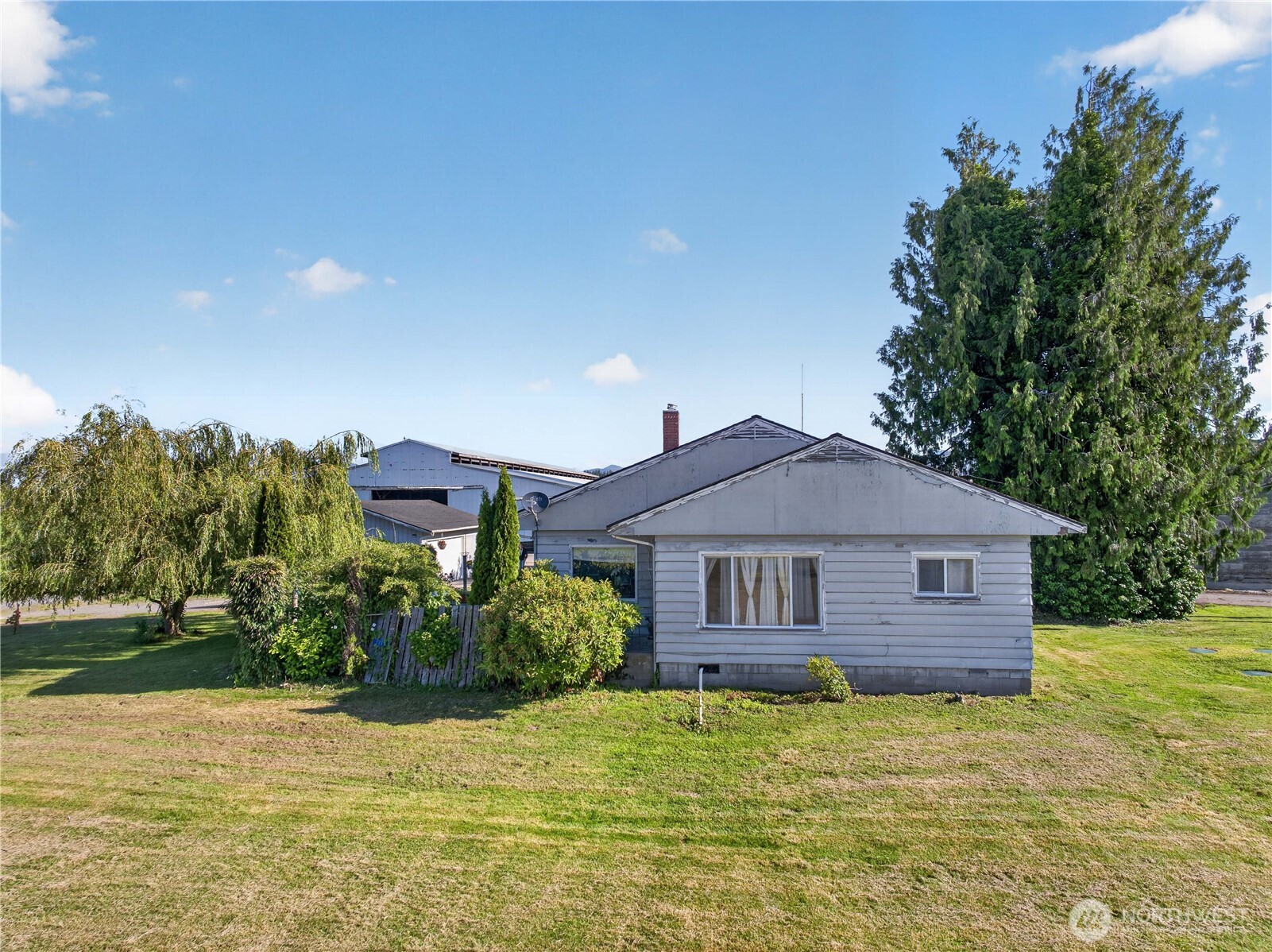 19933 Cook Road Property Photo 3