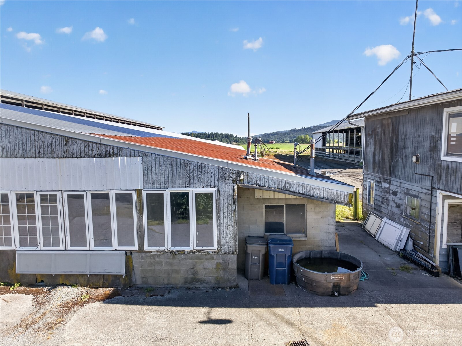 19933 Cook Road Property Photo 11