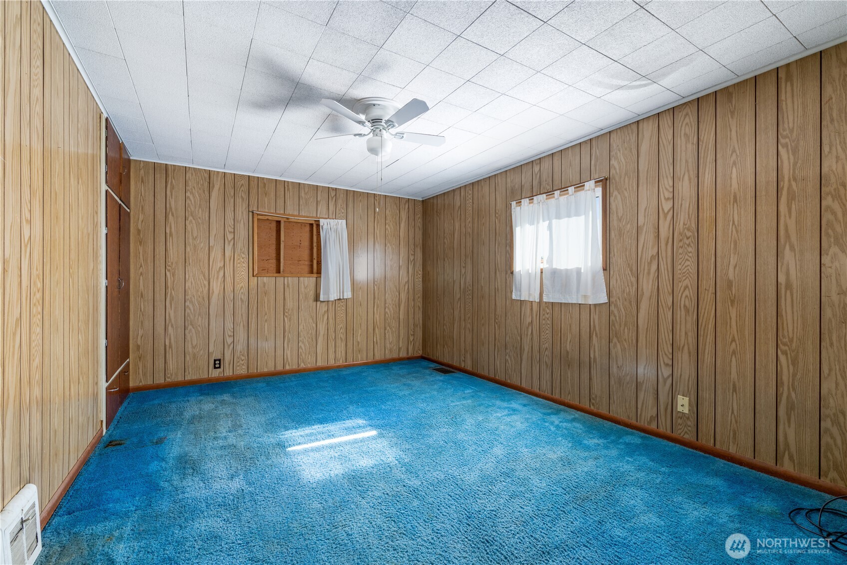 634 Dearborn Avenue Property Photo 15