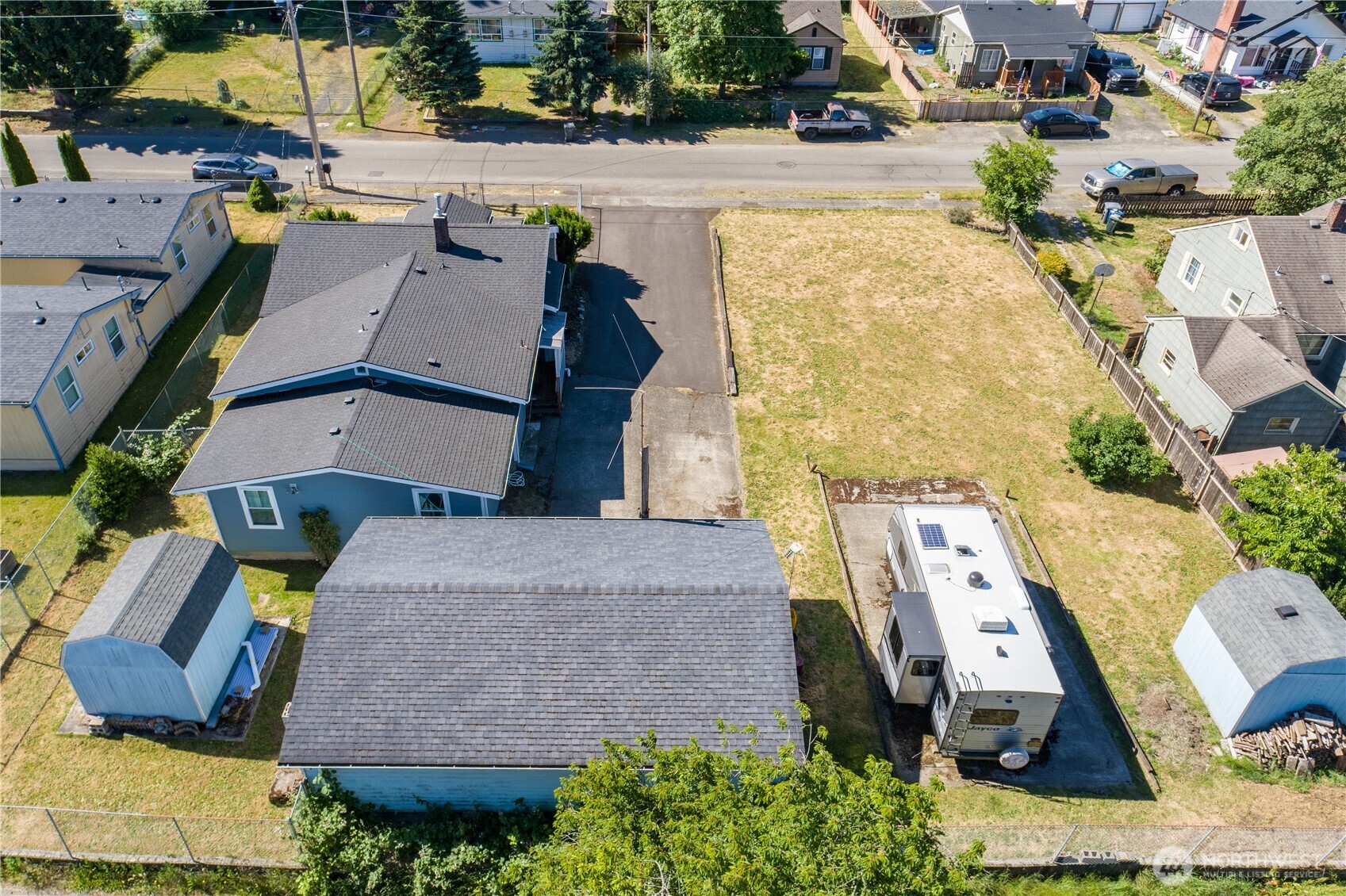 634 Dearborn Avenue Property Photo 33