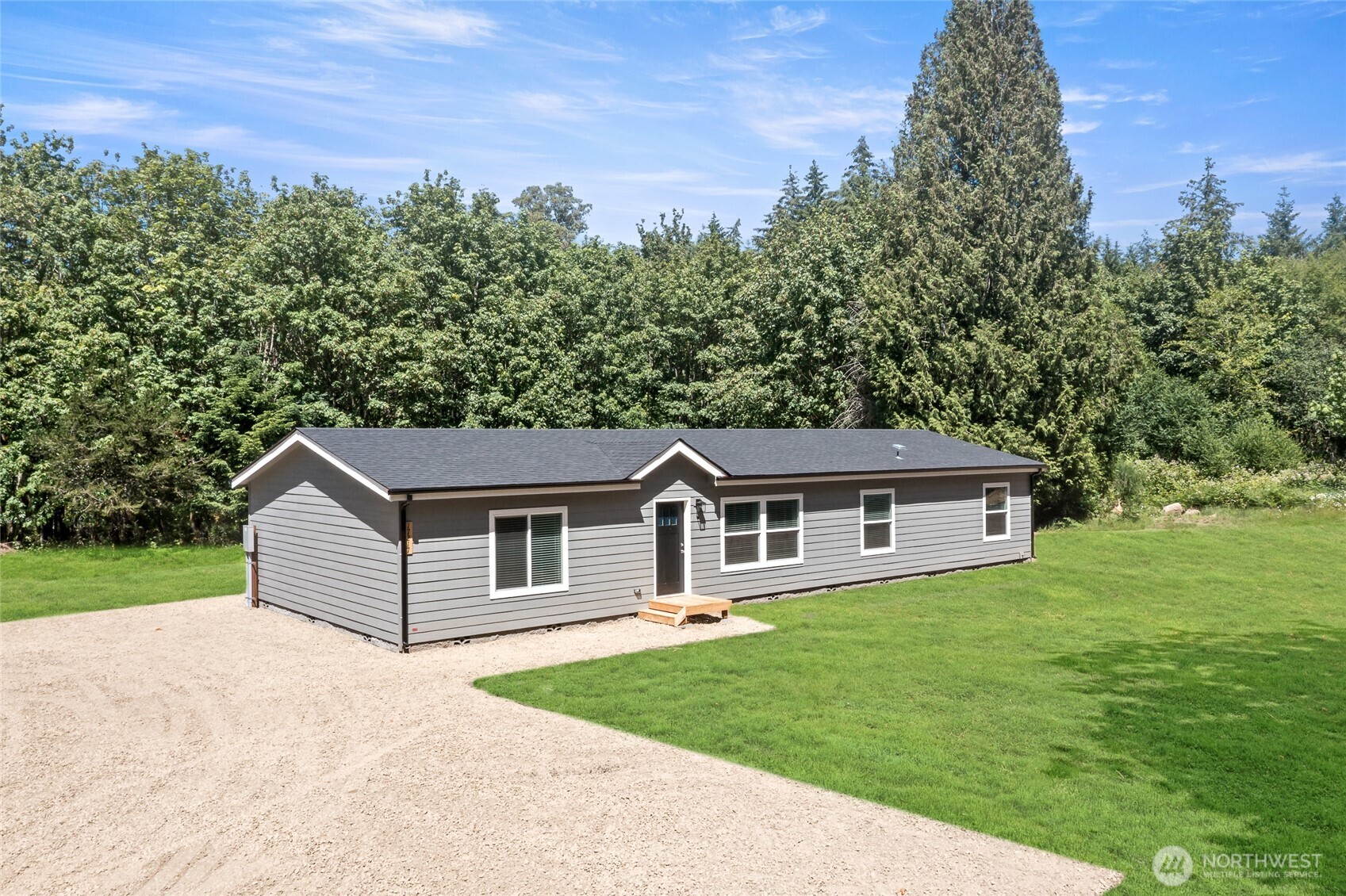 17217 80th Street Property Photo 2
