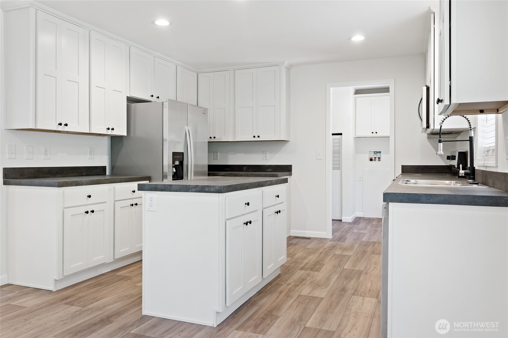 17217 80th Street Property Photo 13