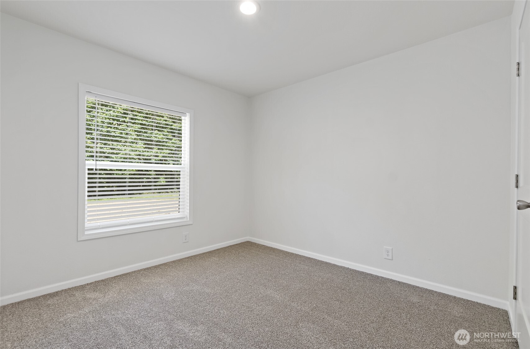 17217 80th Street Property Photo 23