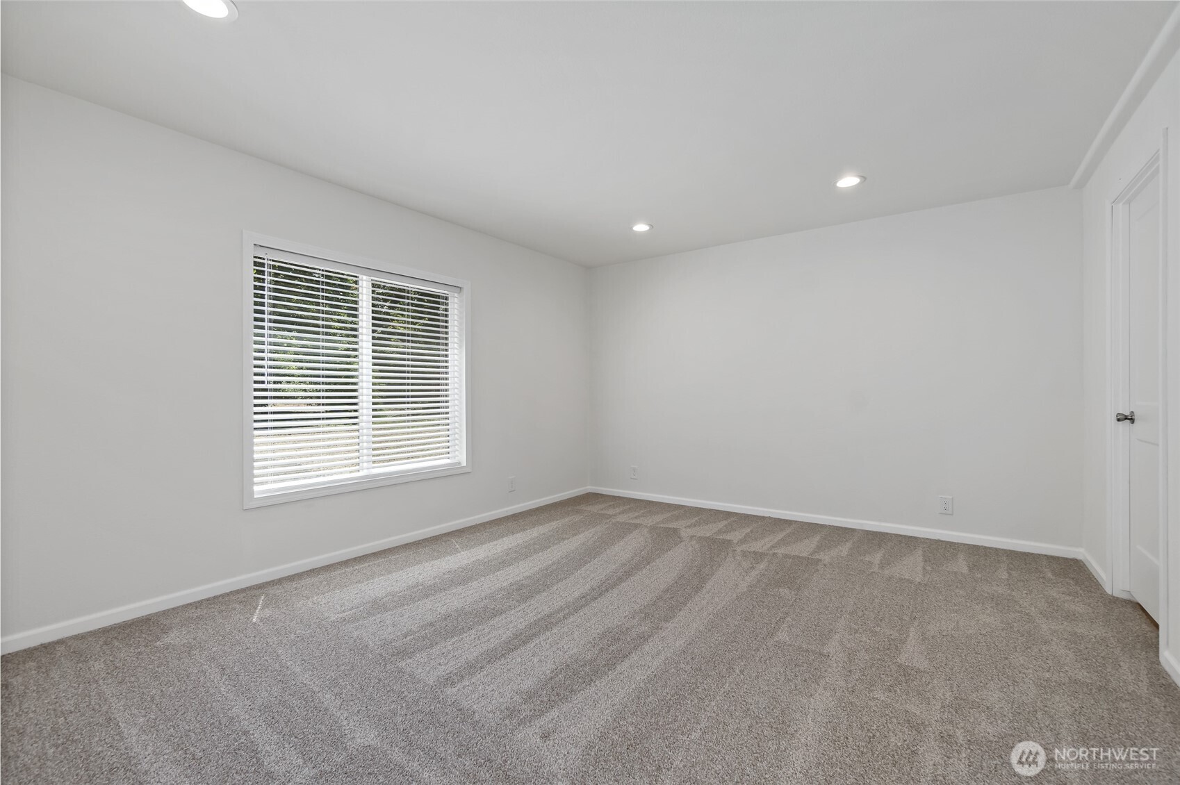 17217 80th Street Property Photo 24