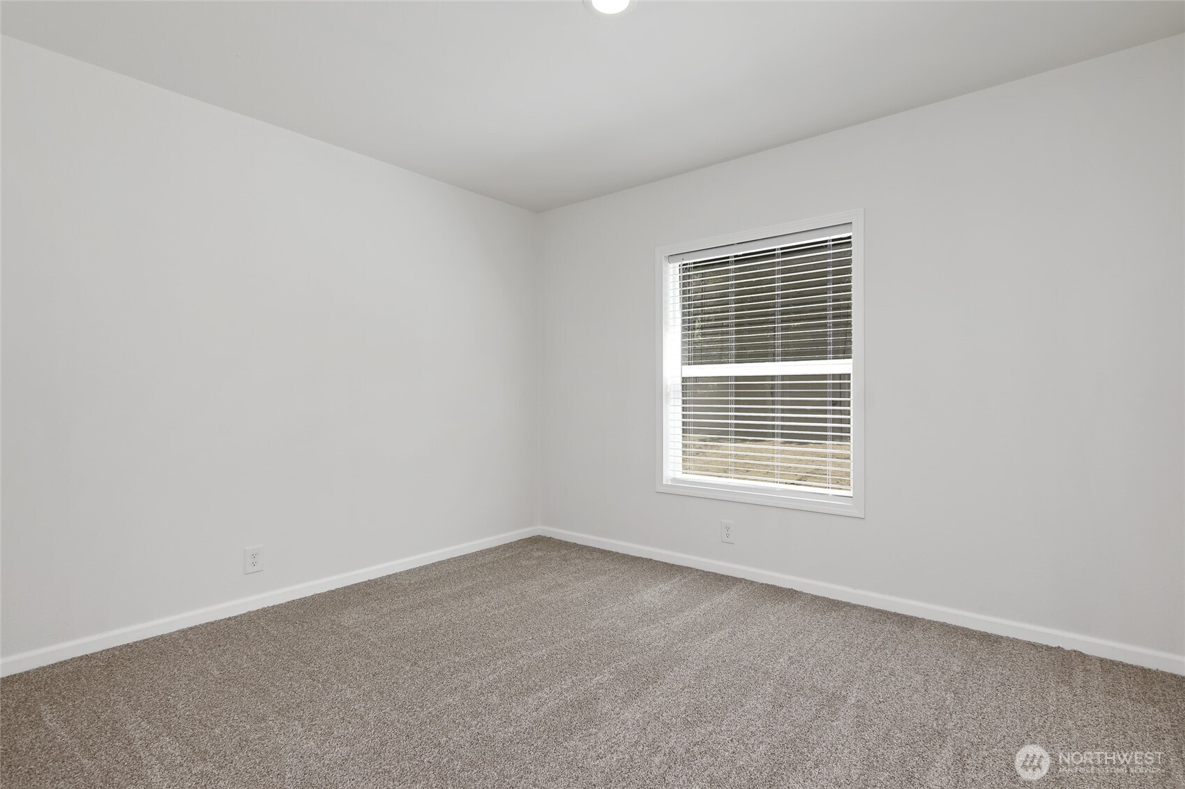 17217 80th Street Property Photo 27