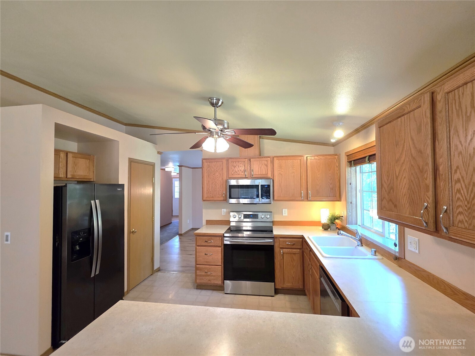 51 Se Cabana Avenue Property Photo 8