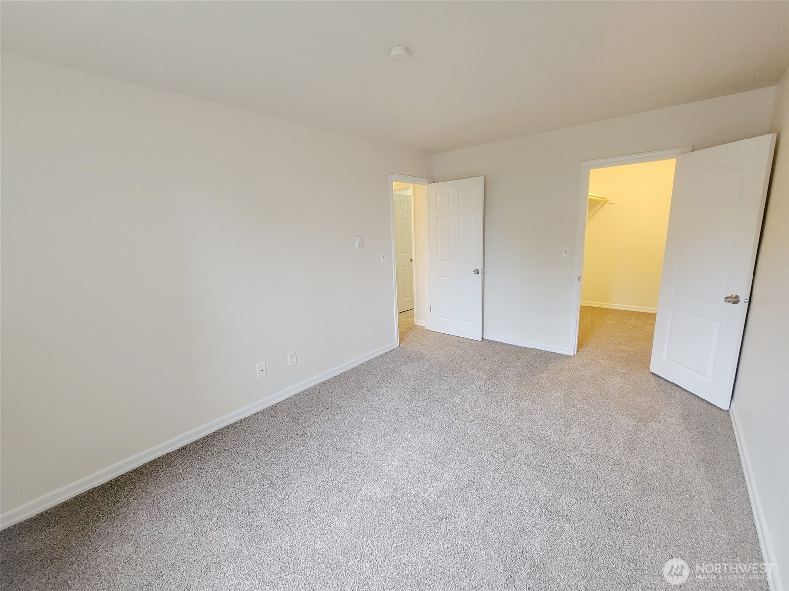 1505 N Visscher Street P-103 Property Photo 13