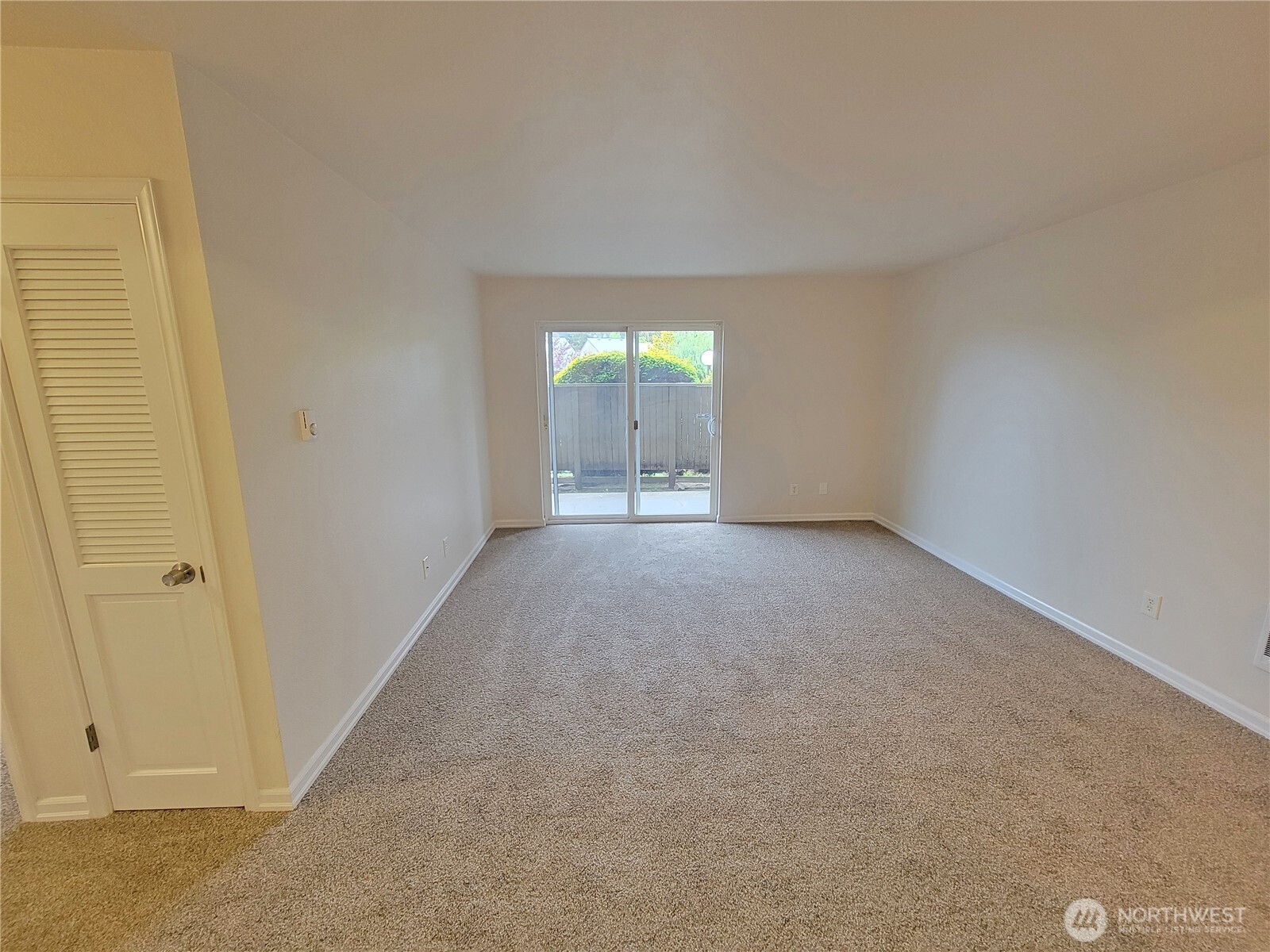 1505 N Visscher Street P-103 Property Photo 17