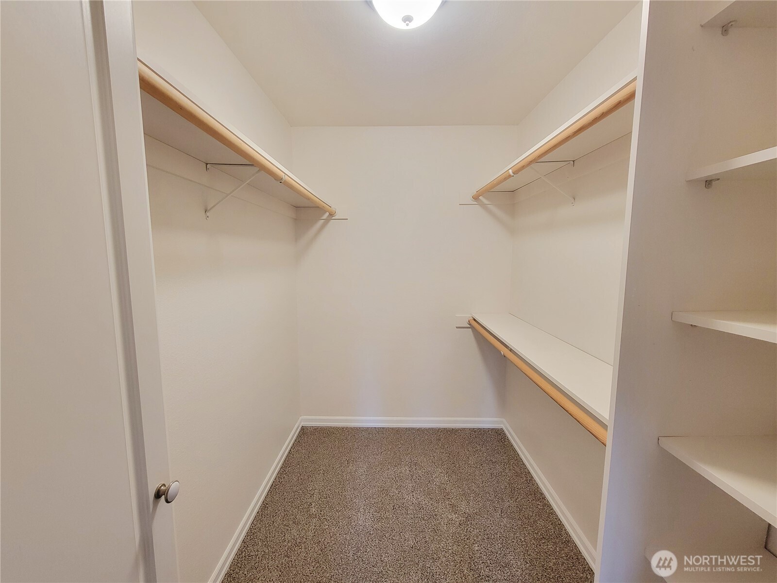 1505 N Visscher Street P-103 Property Photo 25