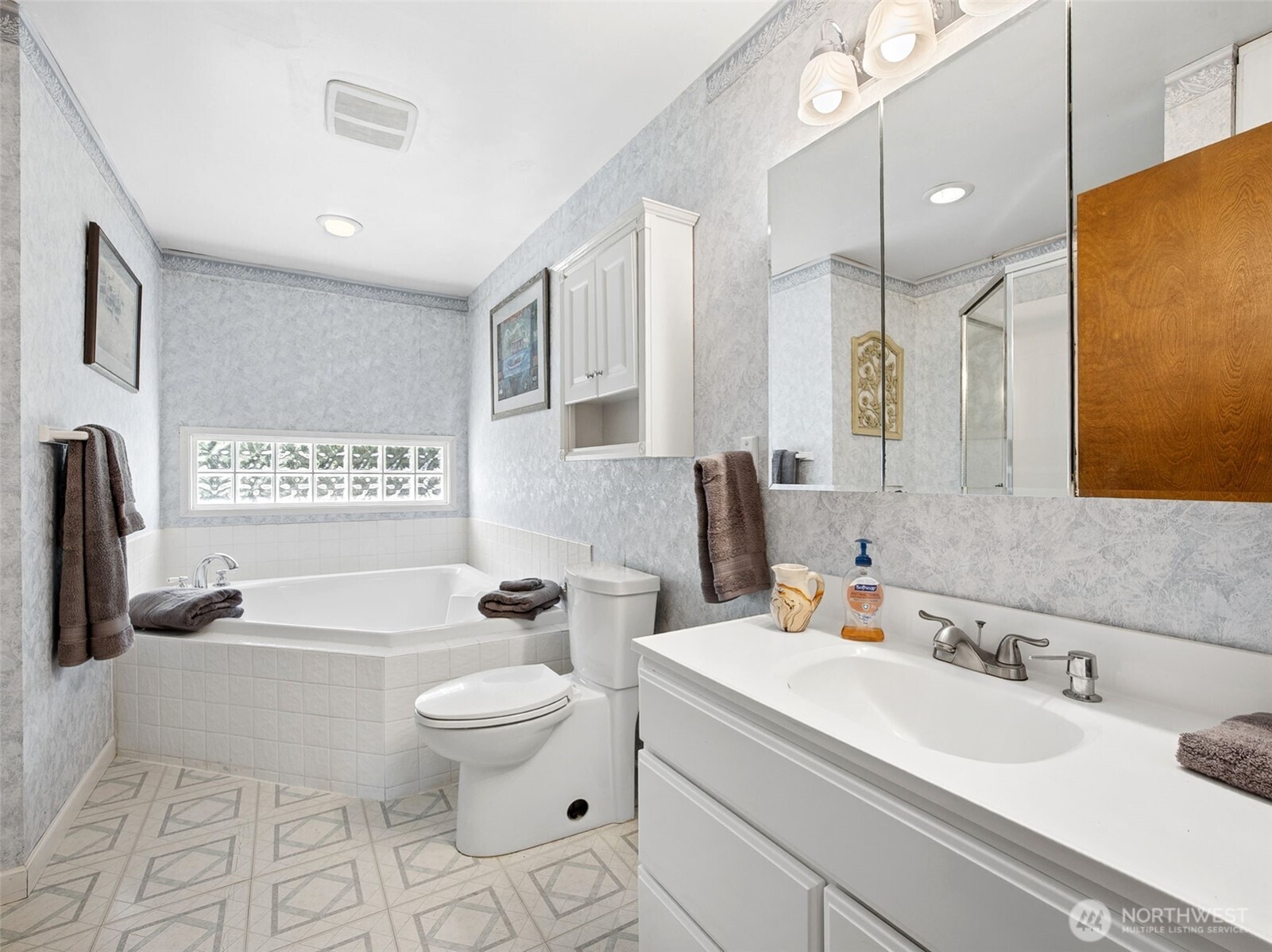 10410 260th Street Property Photo 24