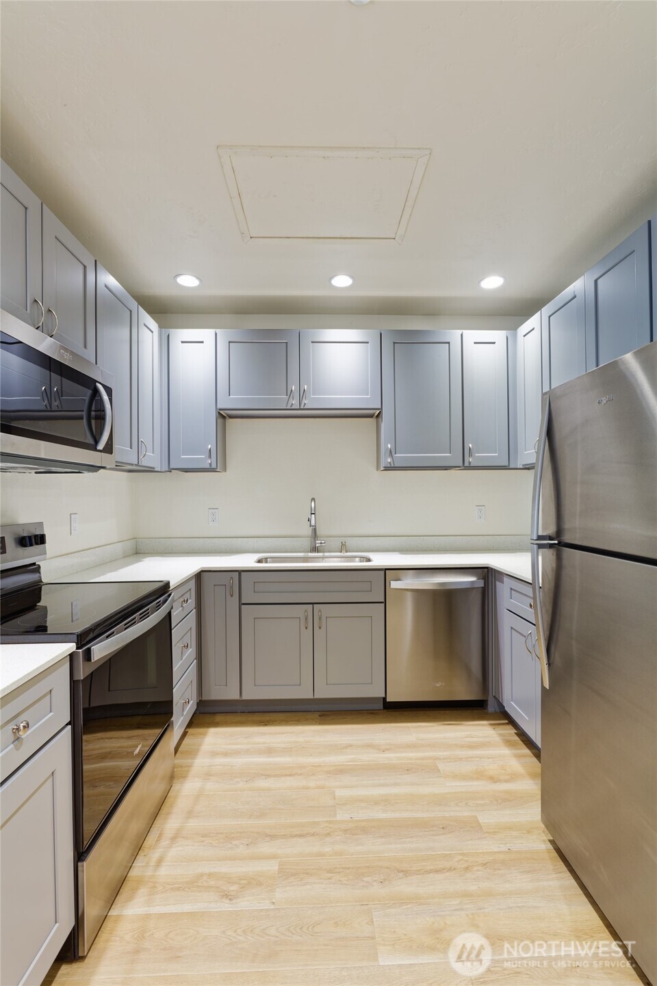 849 Spring Street Property Photo 25