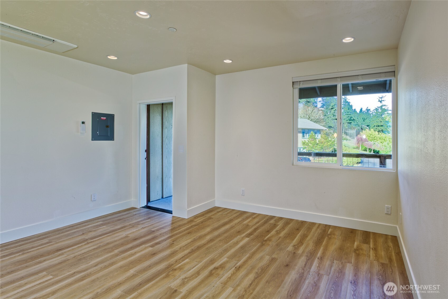 849 Spring Street Property Photo 26