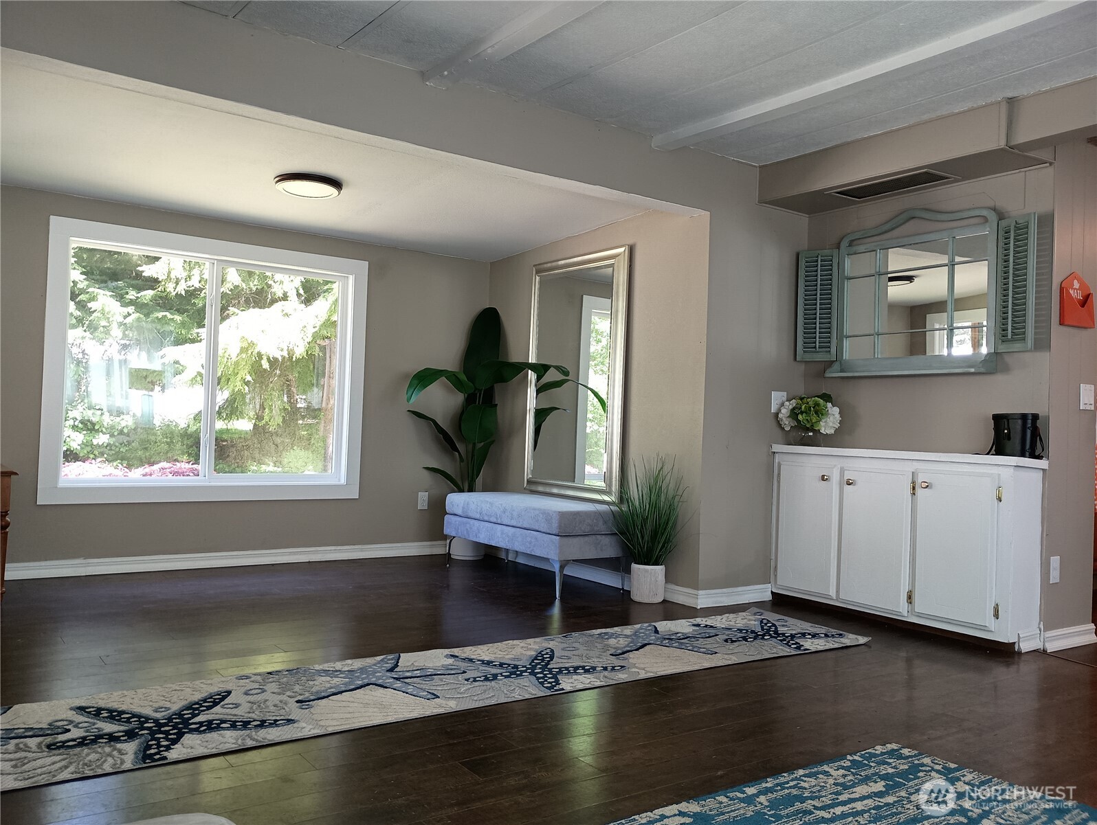 8 Griffard Street Property Photo 28