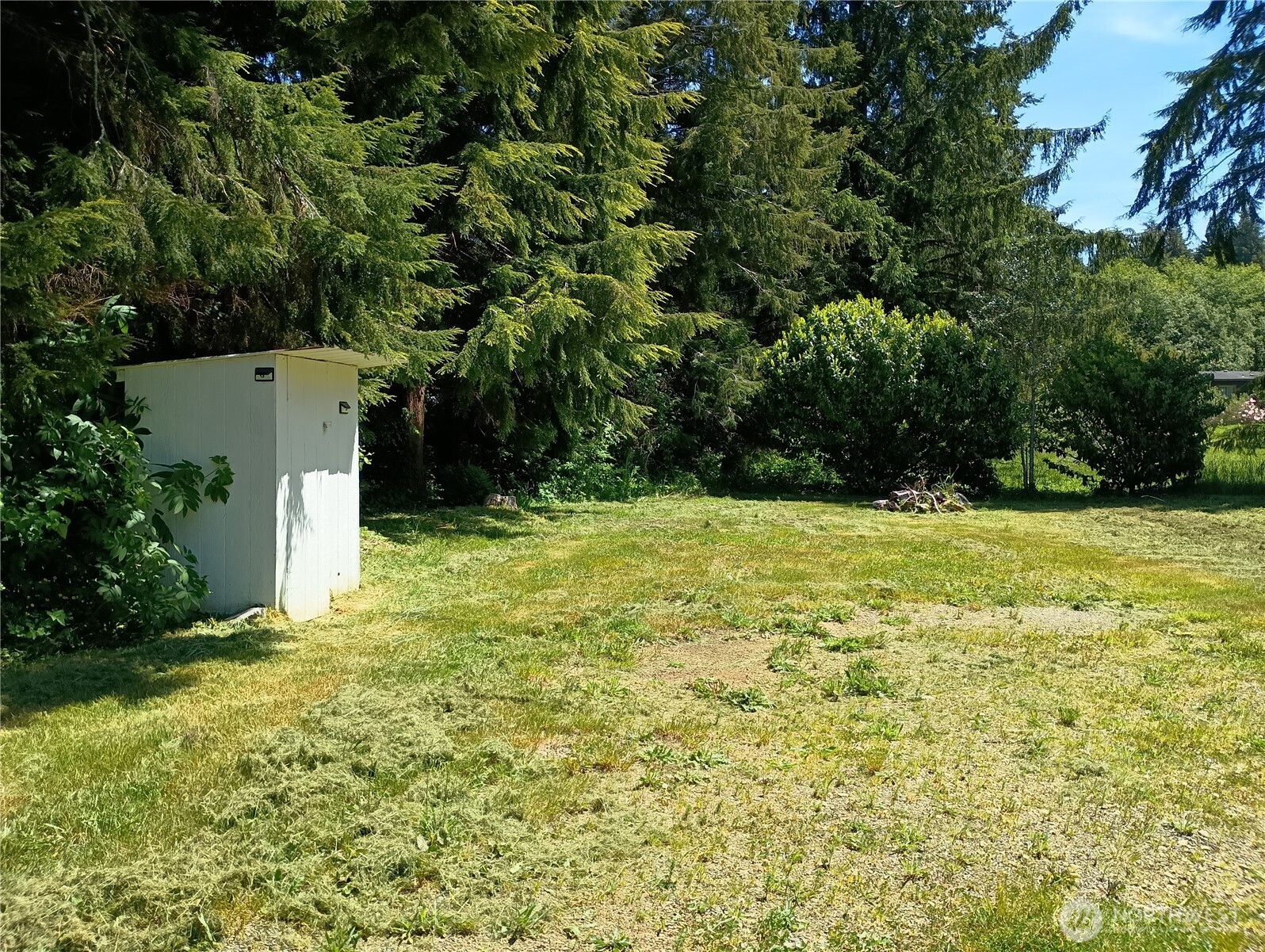8 Griffard Street Property Photo 36