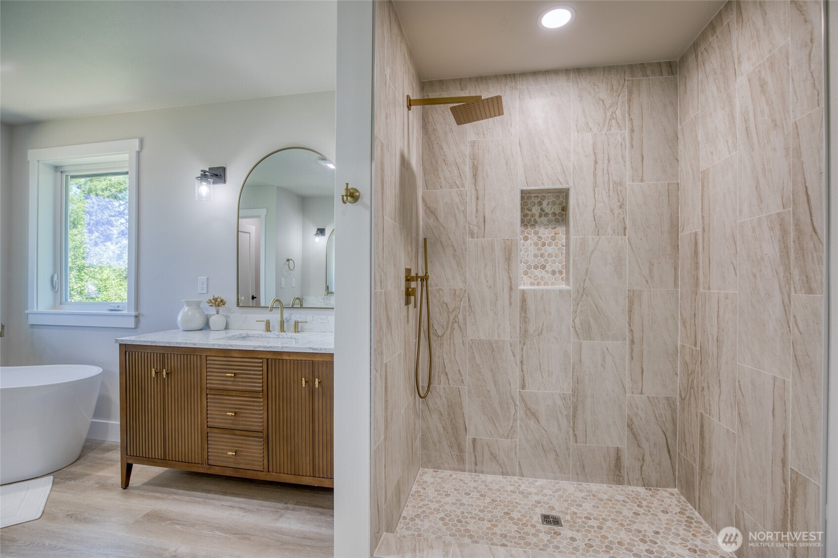 1408 Grays Point Lane Property Photo 23