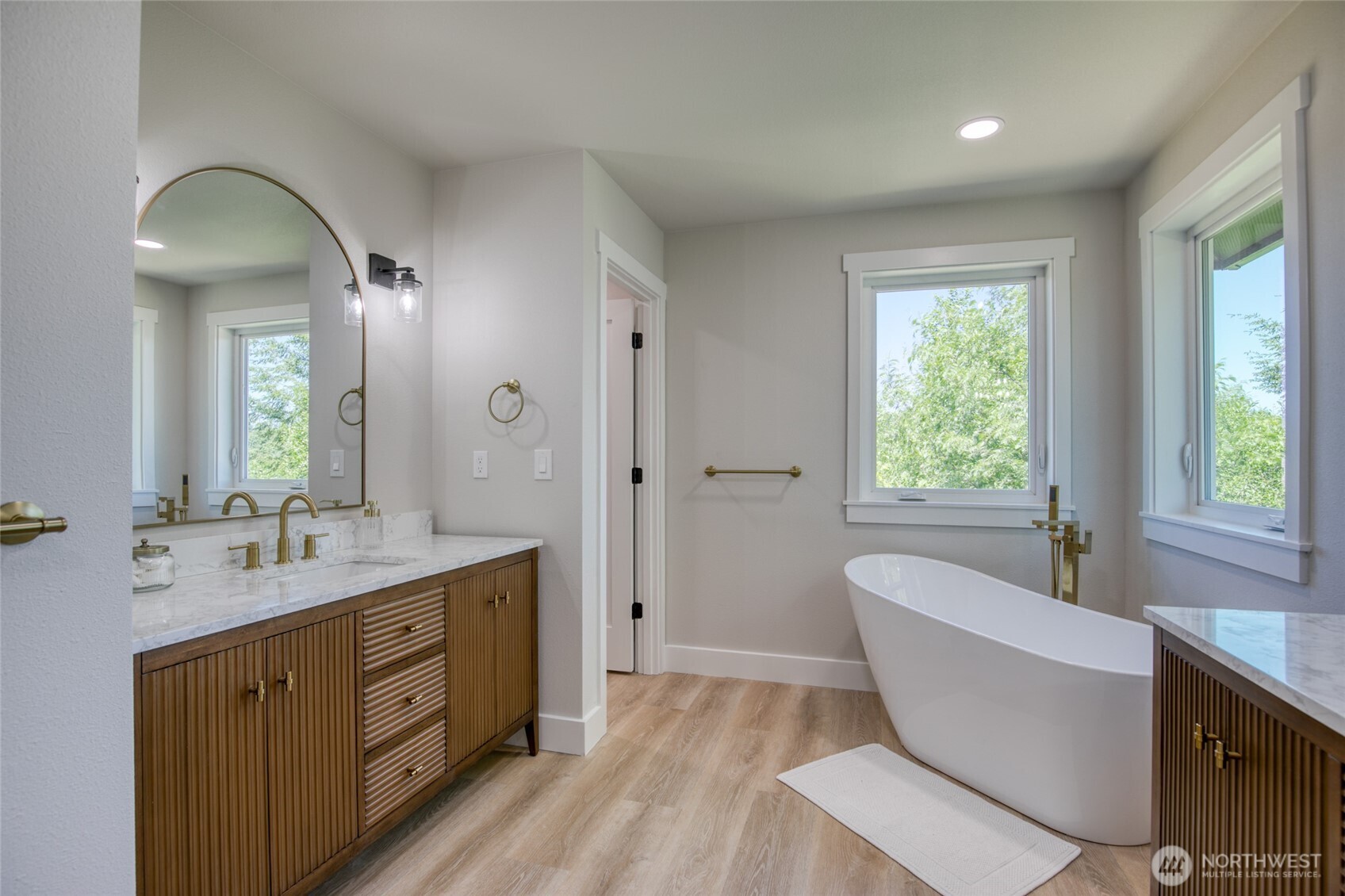 1408 Grays Point Lane Property Photo 24