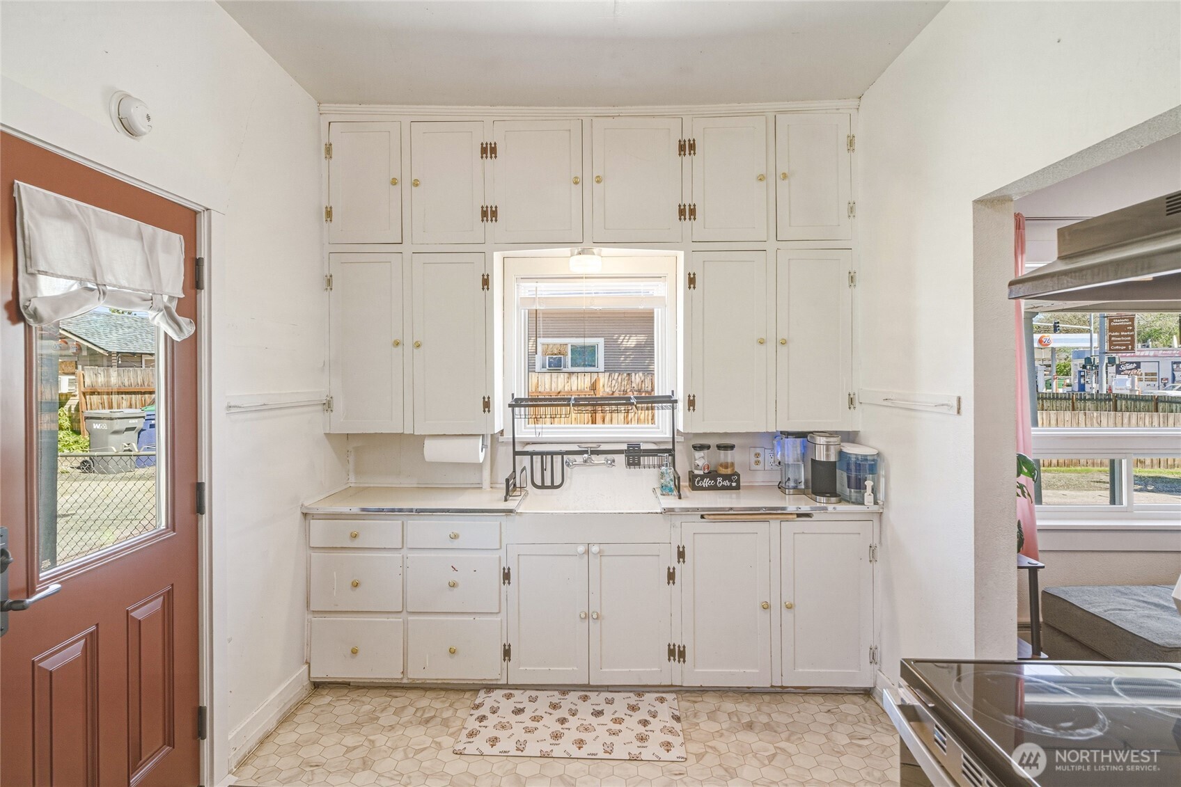 606 S Miller Street Property Photo 10