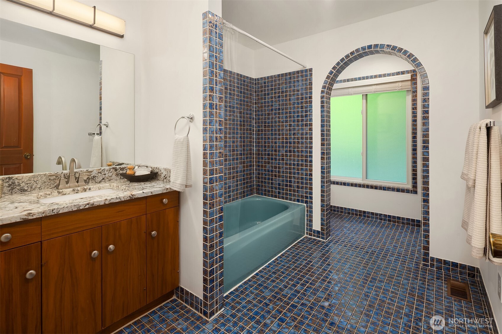 8308 Frederick Place Property Photo 15