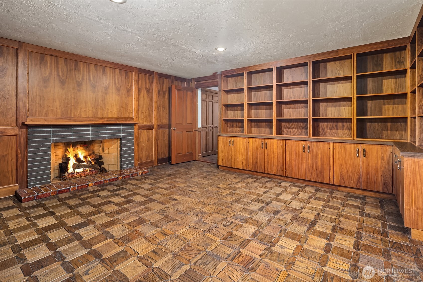 8308 Frederick Place Property Photo 20