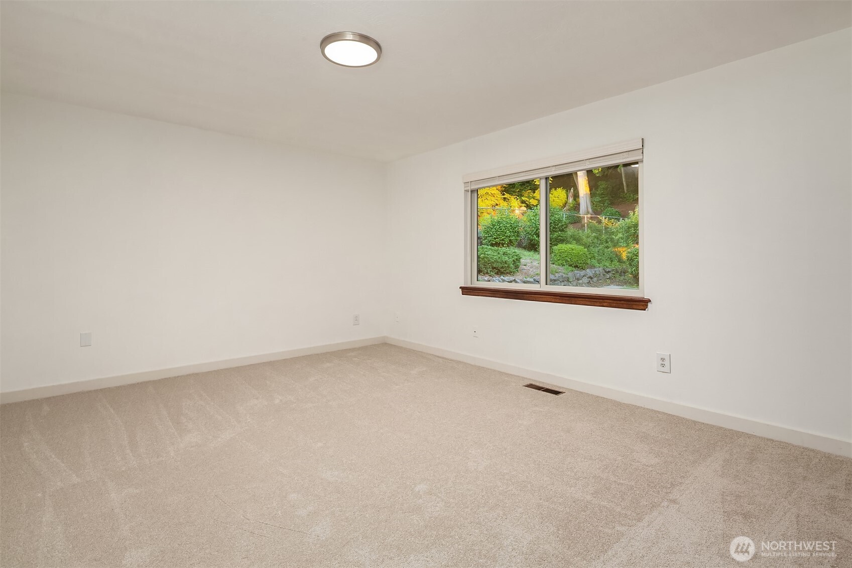 8308 Frederick Place Property Photo 24